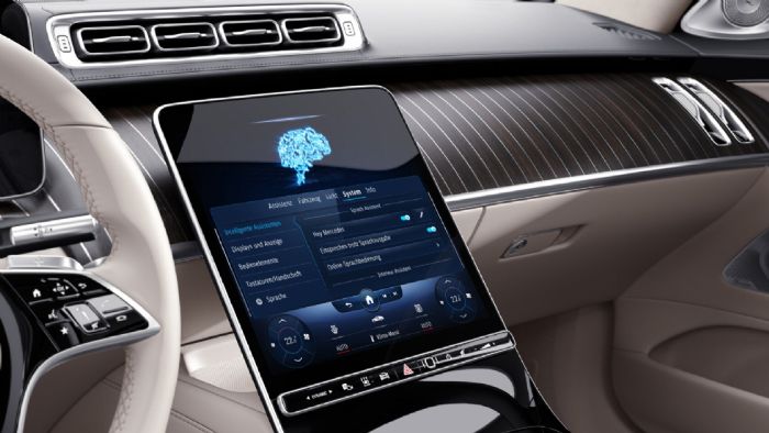 Η εφαρμογή «Mercedes me» μέσω του In-Car Office σας δίνει τη δυνατότητα να εργάζεστε στη διάρκεια της διαδρομής με το αυτοκίνητο, χωρίς να χρειάζεται να απομακρύνετε τα χέρια σας από το τιμόνι.