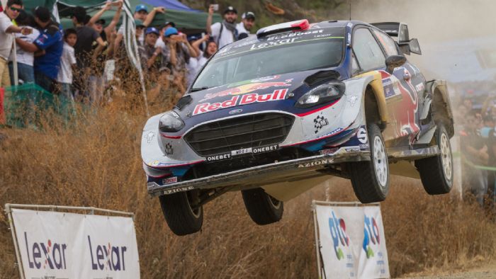 Μήπως πάλι ο Sebastien Ogier κάνει τα «μαγικά» του στην τελευταία σούπερ ειδική και «κλέψει» βαθμούς, αντισταθμίζοντας τη δεύτερή του θέση στον αγώνα; Μήπως πάλι ο Sebastien Ogier κάνει τα «μαγικά» του στην τελευταία σούπερ ειδική και «κλέψει» βαθμούς, αντισταθμίζοντας τη δεύτερή του θέση στον αγώνα;