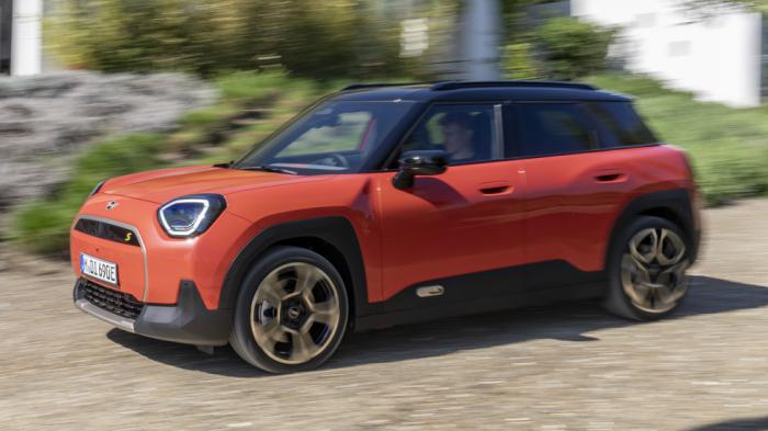 Νέο MINI Aceman: Ηλεκτρικό μικρό SUV με ισχύ έως 218 άλογα Νέο MINI Aceman: Ηλεκτρικό μικρό SUV με ισχύ έως 218 άλογα