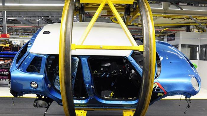 Η κατασκευή του 5θυρου ΜΙΝΙ εντάσσεται στην επένδυση ύψους 880 εκ. ευρώ της BMW στις παραγωγικές μονάδες της BMW Group UK.