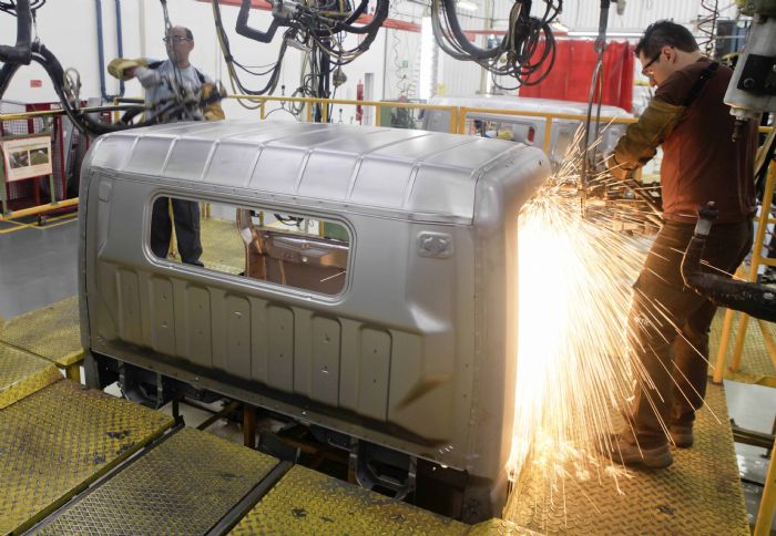 Η γραμμή παραγωγής του Tramagal κατασκευάζει το Mitsubishi Fuso Canter για τις αγορές της ΕΕ από το 1980. 