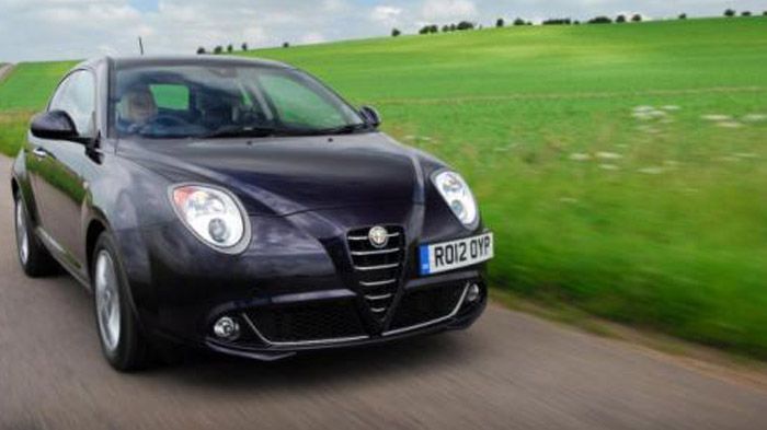 Καμβάς για τη δημιουργό ήταν μία Alfa Romeo 1.3 JTDM-2 η οποία πέρα από τις γοητευτικές καμπύλες διακρίνεται για τις χαμηλές εκπομπές CO2.