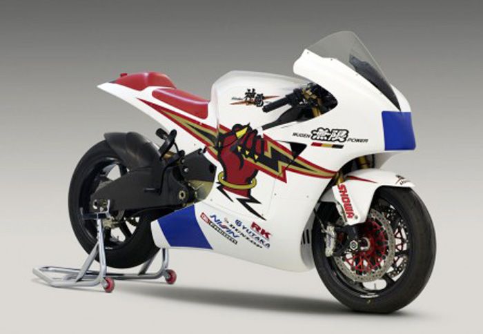 Η Mugen παρουσίασε πριν μερικές ημέρες το ηλεκτρικό superbike της για το Isle of Man TT Zero.
