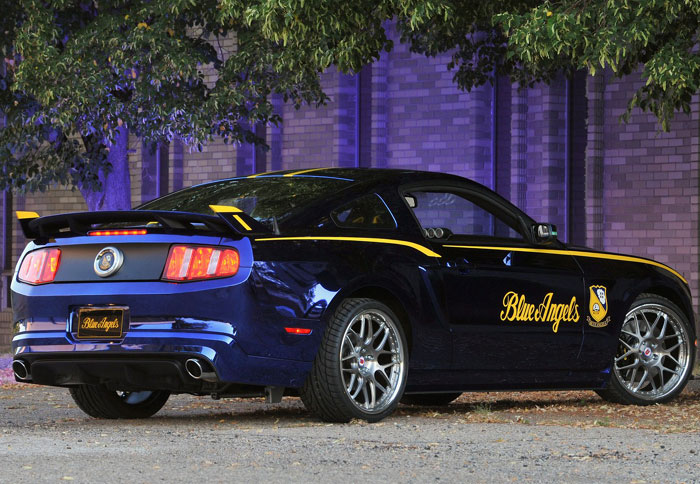 Σε λίγες ημέρες θα δημοπρατηθεί το Mustang GT 2012 Blue Angels edition