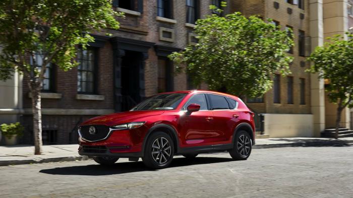 Το νέο SUV της Mazda εμφανίστηκε αρκετά ανανεωμένο σε σχέση με το προηγούμενο μοντέλο