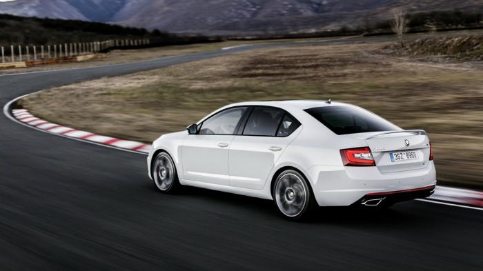 Αυτό είναι το νέο Skoda Octavia RS Αυτό είναι το νέο Skoda Octavia RS
