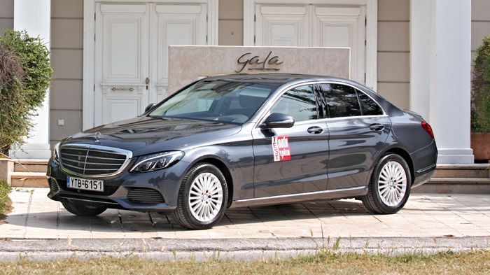 Η νέα C180, που βασίζεται στο νέο πάτωμα MRA, της Mercedes-Βenz, έχει μεγαλώσει σε όλες τις διαστάσεις.