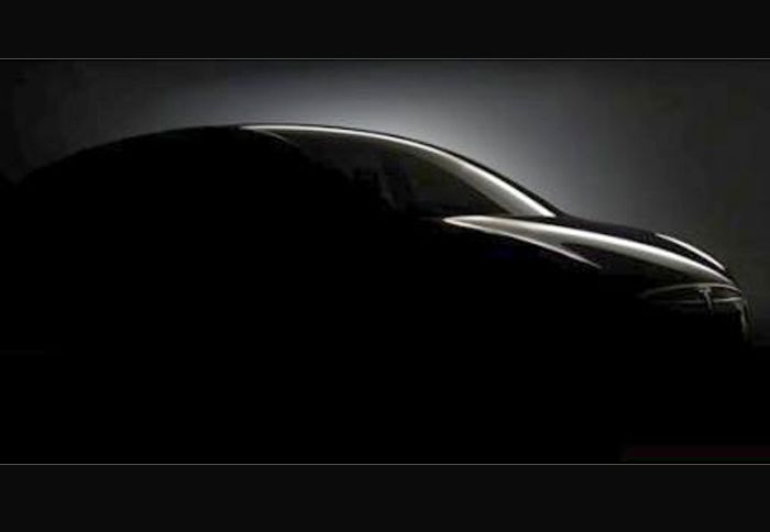 Η πρώτη φωτογραφία του νέου μοντέλου της Tesla, που προς το παρόν είναι γνωστό ως Model X Crossover. 