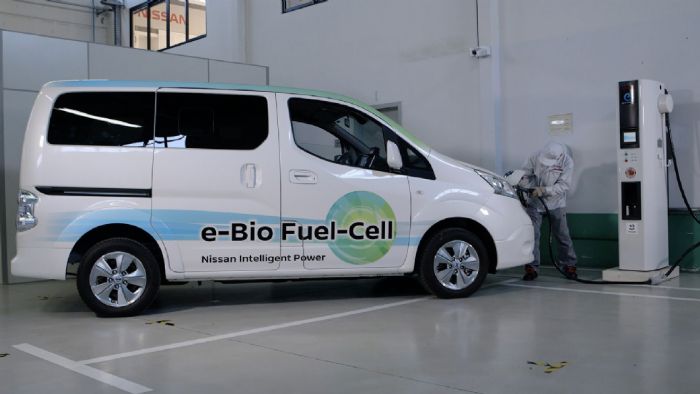 Όταν κινείται με 100% αιθανόλη, το Nissan e-Bio Fuel-Cell μπορεί να κάνει μέχρι και 600 χλμ. με μία μόνο φόρτιση, χάρη στη μπαταρία των 24kWh.