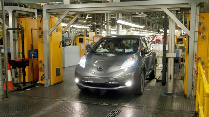 Ξεκίνησε η παραγωγή του Nissan Leaf στην Ευρώπη με πάνω από 100 αναβαθμίσεις σε σχέση με την ιαπωνική έκδοση.