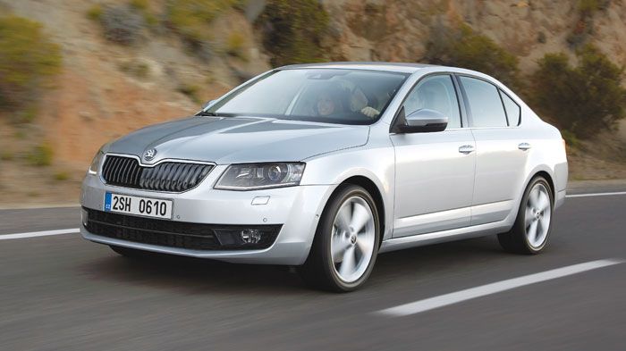 Η τρίτη γενιά της Octavia μεγαλώνει σε διαστάσεις, με βάση τη νέα προϊοντική στρατηγική της εταιρίας. Η τρίτη γενιά της Octavia μεγαλώνει σε διαστάσεις, με βάση τη νέα προϊοντική στρατηγική της εταιρίας.