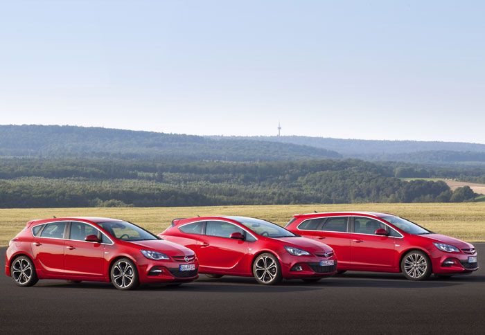 Tο Astra 2.0 BiTurbo CDTI θα προσφέρεται σε τρεις εκδόσεις αμαξωμάτων, πεντάθυρο, GTC coupé και Sports Tourer station wagon