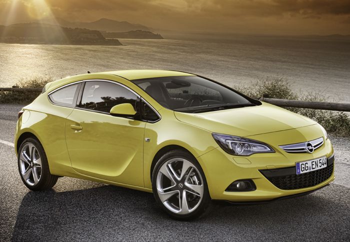 Η σχεδίαση του νέου Opel Astra GTC προτρέπει σε συναρπαστική οδική συμπεριφορά! Η σχεδίαση του νέου Opel Astra GTC προτρέπει σε συναρπαστική οδική συμπεριφορά!