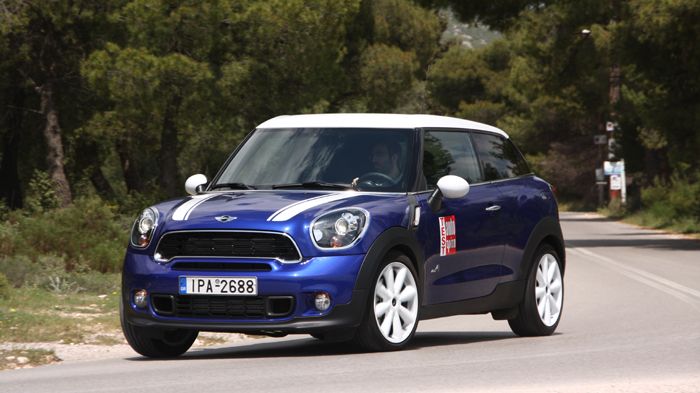 Το Paceman Cooper S ALL4 κοστίζει 30.870 ευρώ με απόσυρση.