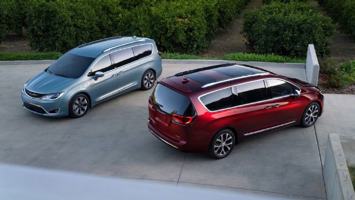 Το Chrysler Pacifica επανέρχεται στο προσκήνιο με νέα πλατφόρμα και νέα σχεδίαση μέσα-έξω.