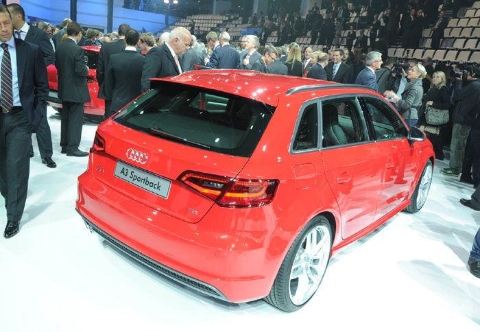 H πεντάθυρη έκδοση του Audi A3, Sportback, συγκεντρώνει τα βλέμματα του κοινού.