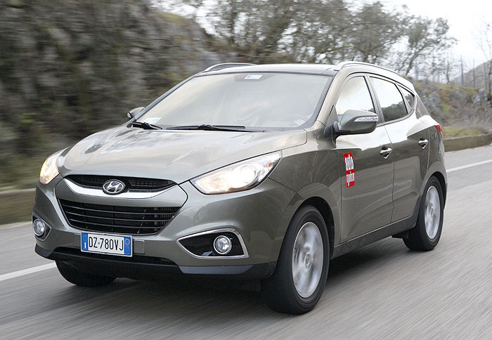 Από 20.500 ευρώ ξεκινούν οι τιμές του Hyundai ix35 Από 20.500 ευρώ ξεκινούν οι τιμές του Hyundai ix35