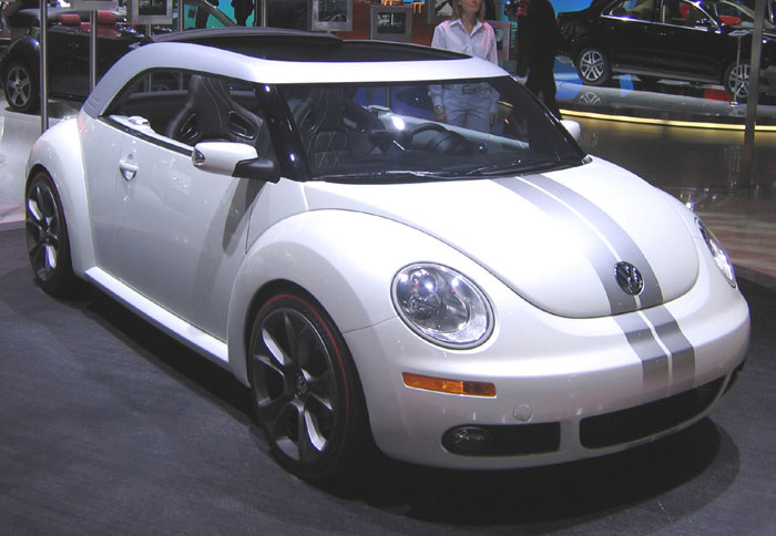 Η νέα γενιά του θρυλικού Beetle θα βγει στην παραγωγή το 2011 (εδώ το πρωτότυπο Ragster του 2005) 