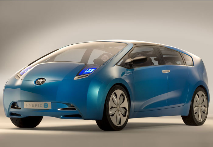 Το Alpha θα είναι το πρώτο Toyota με μπαταρίες ιόντων-λιθίου (εδώ το πρωτότυπο Hybrid X του 2007)