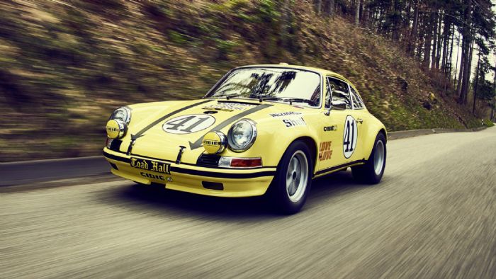 Το τμήμα Porsche Classic αποκάλυψε την πλήρως ανακατασκευασμένη 911 2.5 S/T που κέρδισε το 1972 στο Le Mans. 