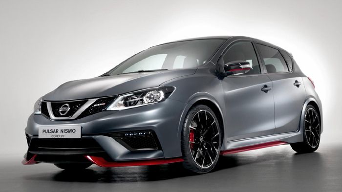 Το body kit της NISMO μεταμορφώνει πραγματικά το Pulsar σε ένα «άγριο» όχημα, ενώ εντύπωση προκαλούν και οι τροχοί των 19 ιντσών με τα ελαστικά διάστασης 235/35.