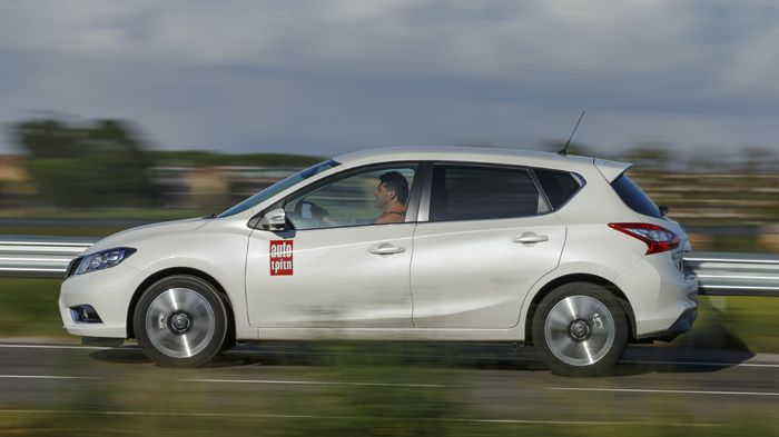 To νέο Nissan Pulsar διαθέτει την πιο σύγχρονη τεχνολογία για τα δεδομένα της κατηγορίας του και μάλιστα είναι το πρώτο μοντέλο με Σύστημα Ανίχνευσης Κινούμενων Εμποδίων (Moving Object Detection.)