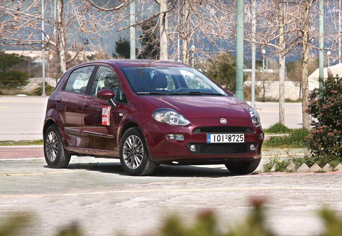 Το ανανεωμένο Fiat Punto 2012 έρχεται να συνεχίσει την ιστορία του πετυχημένου μικρού της ιταλικής φίρμας.