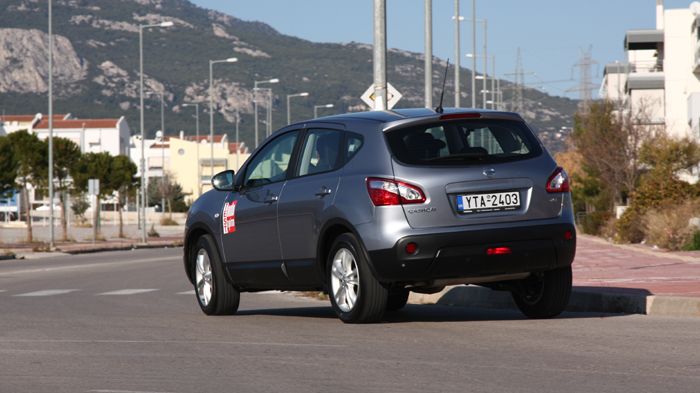 O 1,6 dCi κινητήρας εμφανίζει πολιτισμένη λειτουργία και χαμηλό θόρυβο σε γρήγορες ταχύτητες και μόνο στο ρελαντί και στις πολύ χαμηλές στροφές δίνει το «στίγμα» του ντίζελ. O 1,6 dCi κινητήρας εμφανίζει πολιτισμένη λειτουργία και χαμηλό θόρυβο σε γρήγορες ταχύτητες και μόνο στο ρελαντί και στις πολύ χαμηλές στροφές δίνει το «στίγμα» του ντίζελ.