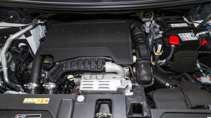 O 1.200άρης turbo κινητήρας του ομίλου Stellantis σε αυτή την περίπτωση αποδίδει 130 άλογα. O 1.200άρης turbo κινητήρας του ομίλου Stellantis σε αυτή την περίπτωση αποδίδει 130 άλογα.