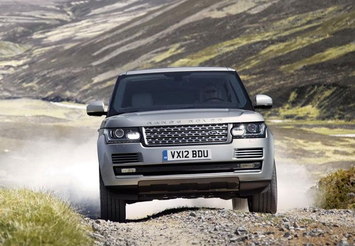 Οι πωλήσεις του νέου Range Rover αναμένεται να ξεκινήσουν εντός των επόμενων μηνών. Οι πωλήσεις του νέου Range Rover αναμένεται να ξεκινήσουν εντός των επόμενων μηνών.