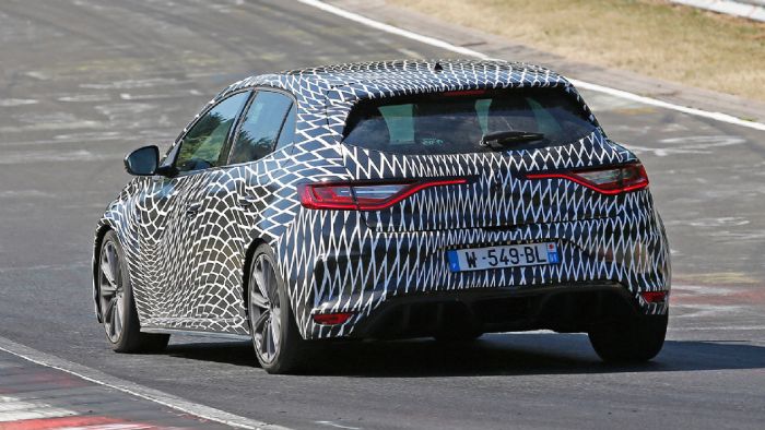 Ο στόχος του νέου Megane RS είναι η επίδοση του νέου Honda Civic Type R, το οποίο έκανε νέο ρεκόρ στο Ring με χρόνο 7:43.8. Σύμμαχο σε αυτή την προσπάθεια οι Γάλλοι θα έχουν το σύστημα τετραδιεύθυνσης του μοντέλου τους. Ο στόχος του νέου Megane RS είναι η επίδοση του νέου Honda Civic Type R, το οποίο έκανε νέο ρεκόρ στο Ring με χρόνο 7:43.8. Σύμμαχο σε αυτή την προσπάθεια οι Γάλλοι θα έχουν το σύστημα τετραδιεύθυνσης του μοντέλου τους.
