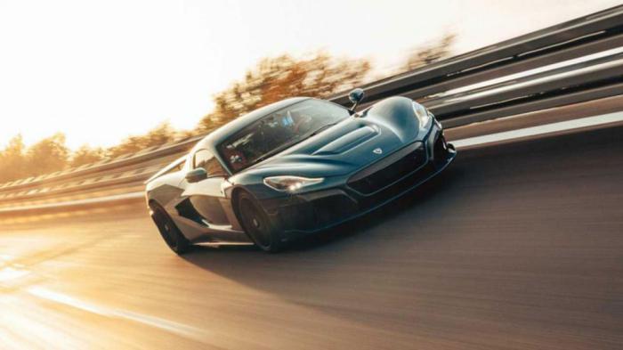 Rimac Nevera: Το γρηγορότερο ηλεκτρικό αυτοκίνητο με 412 χλμ./ώρα  