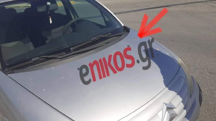 Αδέσποτη σφαίρα στο καπό ενός αυτοκινήτου στα `Ανω Λιόσια  