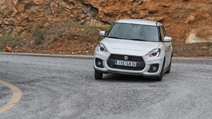 Έγινε turbo! Nαι, είναι αλήθεια. Ο λόγος για το νέο Suzuki Swift Sport. Έγινε turbo! Nαι, είναι αλήθεια. Ο λόγος για το νέο Suzuki Swift Sport.