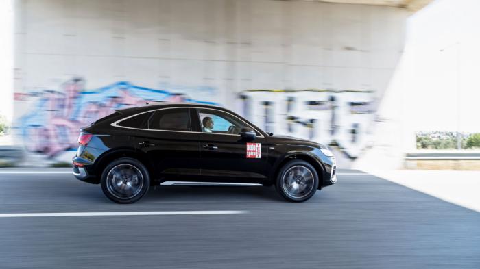 Σε μία έκδοση diesel με ήπια υβριδική τεχνολογία και ως Plug-in Hybrid προσφέρεται το Audi Q5 Sportback. Σε μία έκδοση diesel με ήπια υβριδική τεχνολογία και ως Plug-in Hybrid προσφέρεται το Audi Q5 Sportback.