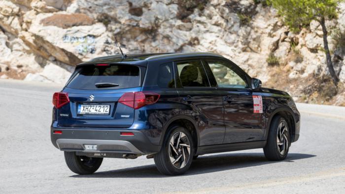 Στο δρόμο, τα περιθώρια πρόσφυσης του Suzuki Vitara είναι καλά, οι αντιδράσεις προβλέψιμες, τα φρένα ικανοποιητικά και η μαλακή ανάρτηση κάνει τη δουλειά της απέναντι στις ανωμαλίες του δρόμου αλλά και σε μία off-road διαδρομή. Στο δρόμο, τα περιθώρια πρόσφυσης του Suzuki Vitara είναι καλά, οι αντιδράσεις προβλέψιμες, τα φρένα ικανοποιητικά και η μαλακή ανάρτηση κάνει τη δουλειά της απέναντι στις ανωμαλίες του δρόμου αλλά και σε μία off-road διαδρομή.