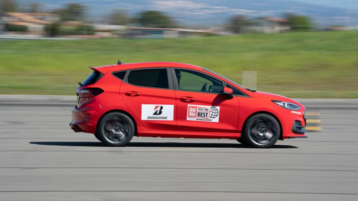 Η ανανέωση του Fiesta ST έφερε και τεχνική αναβάθμιση στο μηχανικό του σύνολο, με +30 Nm ροπής. Η ανανέωση του Fiesta ST έφερε και τεχνική αναβάθμιση στο μηχανικό του σύνολο, με +30 Nm ροπής.