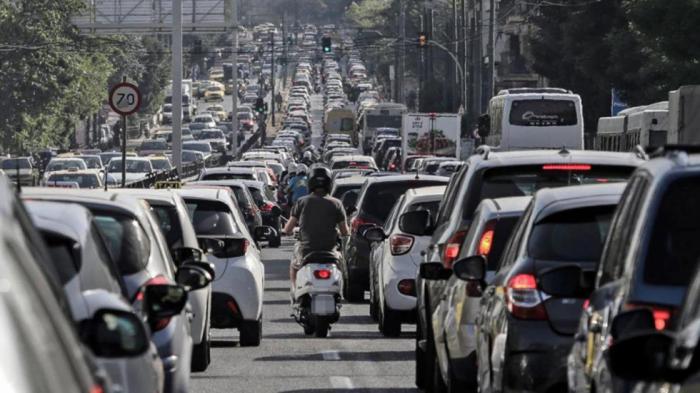 Γρηγορότερα τα τέλη κυκλοφορίας με το μήνα από το 2023 