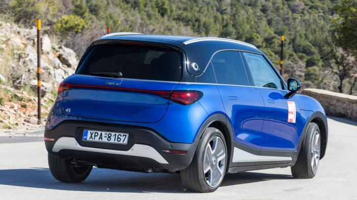 Το smart #1 εκτός από ισχυρότερο, είναι και το μικρό SUV με την καλύτερη αναλογία ευρώ/ίππο στη βασική έκδοση με την μπαταρία των 49 kWh. Το smart #1 εκτός από ισχυρότερο, είναι και το μικρό SUV με την καλύτερη αναλογία ευρώ/ίππο στη βασική έκδοση με την μπαταρία των 49 kWh.