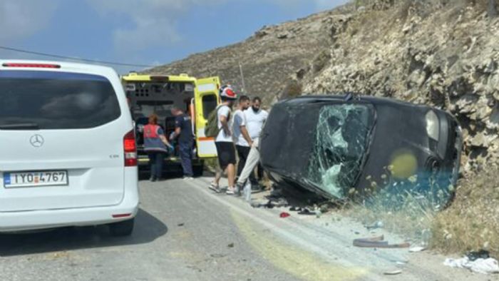 Μύκονος: Νεκρός νεαρός οδηγός - Έχασε τον έλεγχο του ΙΧ του  