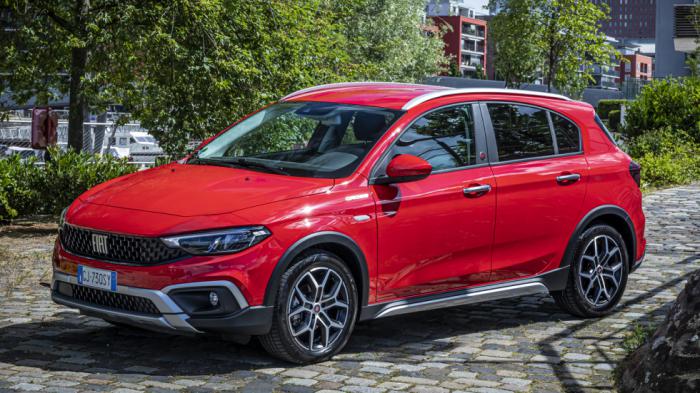 Τιμές Fiat Tipo: 300 ευρώ έκπτωση σε βενζίνη, diesel & Mild Hybrid 