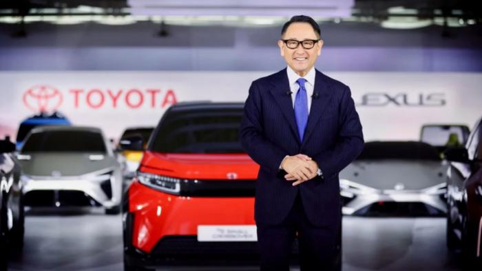 Πρόεδρος Toyota: «Τα ηλεκτρικά δεν είναι πιο καθαρά από τα υβριδικά» Πρόεδρος Toyota: «Τα ηλεκτρικά δεν είναι πιο καθαρά από τα υβριδικά»