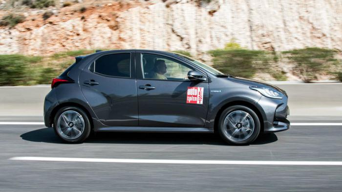 Το μεγάλο πλεονέκτημα του υβριδικού Yaris είναι η κατανάλωση εντός πόλης, στα 3,5 λτ./100 χλμ., αρκετά χαμηλότερα από τα 5,7 λτ./100 χλμ. του Aygo X και τα 6,6 του ατμοσφαιρικού Yaris. Το μεγάλο πλεονέκτημα του υβριδικού Yaris είναι η κατανάλωση εντός πόλης, στα 3,5 λτ./100 χλμ., αρκετά χαμηλότερα από τα 5,7 λτ./100 χλμ. του Aygo X και τα 6,6 του ατμοσφαιρικού Yaris.