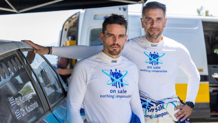 Το αγωνιστικό πλήρωμα της OnSaleRally Team (με τον Γιώργο Κεχαγιά αριστερά και τον Χρήστο Κουζιώνη) δηλώνει έτοιμο να πρωταγωνιστήσει στο επερχόμενο EKO Ραλλυ Ακρόπολις 2023. Το αγωνιστικό πλήρωμα της OnSaleRally Team (με τον Γιώργο Κεχαγιά αριστερά και τον Χρήστο Κουζιώνη) δηλώνει έτοιμο να πρωταγωνιστήσει στο επερχόμενο EKO Ραλλυ Ακρόπολις 2023.