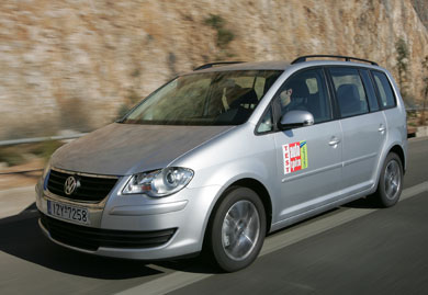 To VW Touran              ,    , ,           TSI   140 . 
      Touran,   facelift  .
