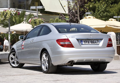 � ��� C-Class Coupe ������� �� ��� ����� ���� ����������� ���� ��� ��������� ������� �� Mercedes-Benz, ��� ���� ��� �� �����������, ������� �� ������� ��� ���� �� �� ���� ��� ������� �����.
 