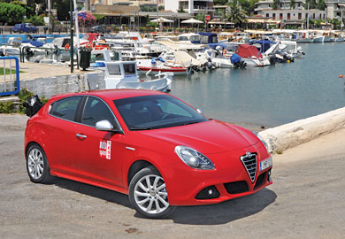   ܻ (Cuore Sportivo)  Alfa  ,   Giulietta 
         ,  ,  . ,  Giulietta
   ,    ,          
 ޻        Alfa   … 