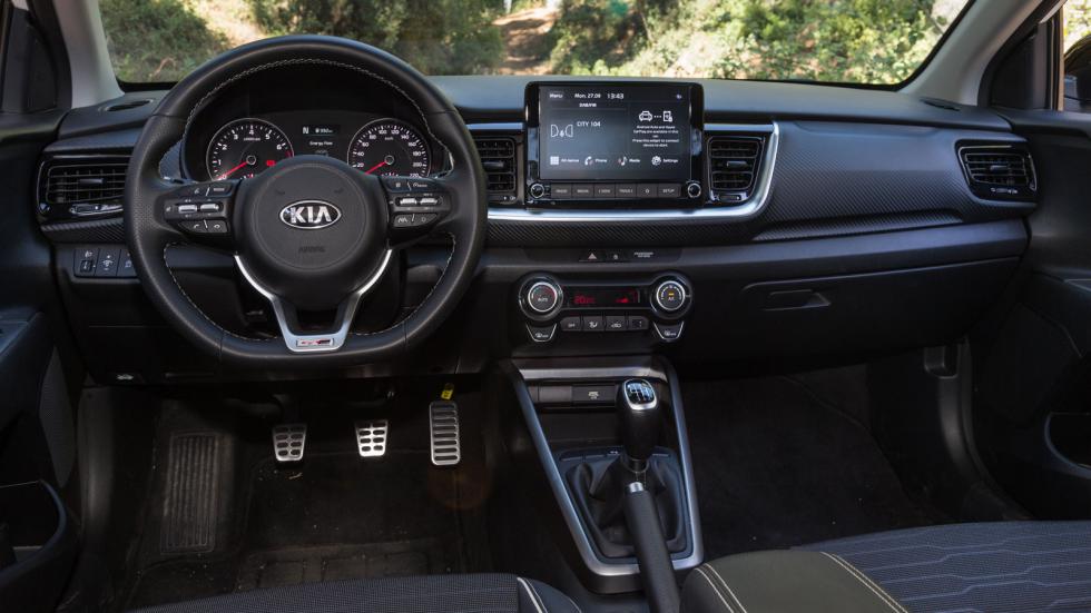 Κia Stonic Vs Suzuki Vitara: Ποιο προσιτό μικρό SUV είναι καλύτερο; 