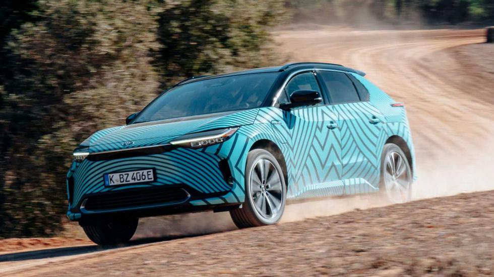 Πρώτη επαφή: Toyota bZ4x