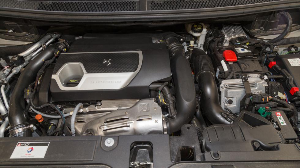 Audi Q4 E-tron Vs DS 7 Crossback E-Tense
